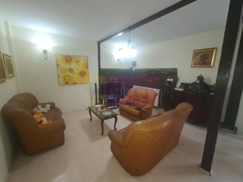 Vila de vanzare in Campina - Zona Lunca Mare