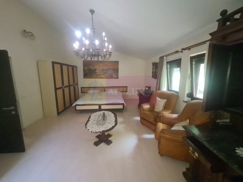 Vila de vanzare in Campina - Zona Lunca Mare